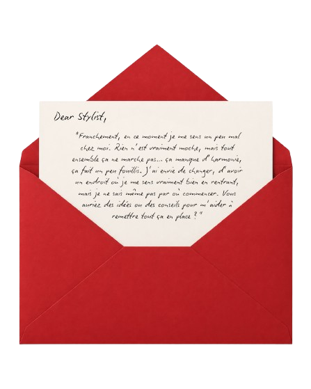 Deuxième lettre Dear Stylist dans une enveloppe rouge